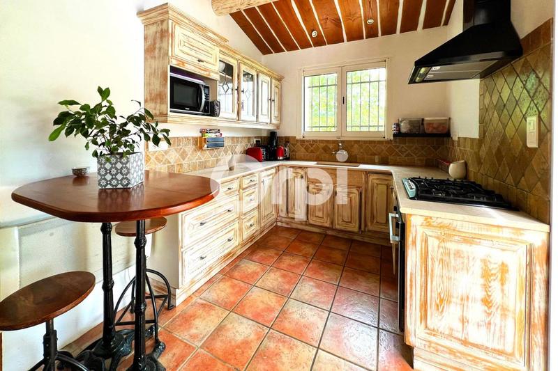 Maison - 180 m² - 6 pièces