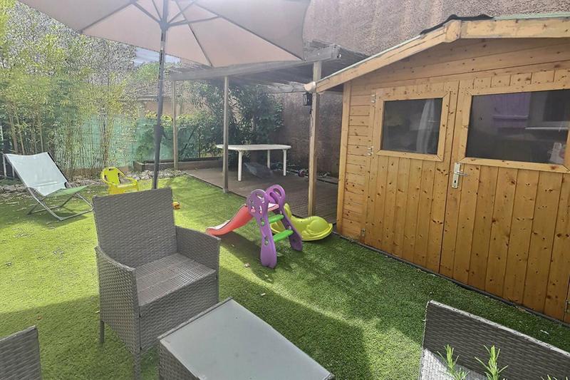 Appartement - 75 m² - 4 pièces