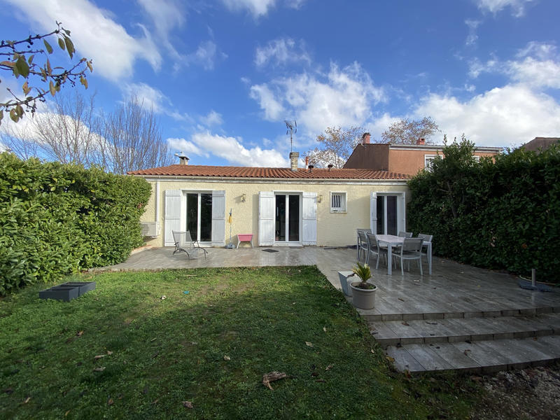 Maison - 90 m² - 4 pièces