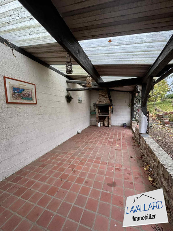 Maison - 239 m² - 10 pièces