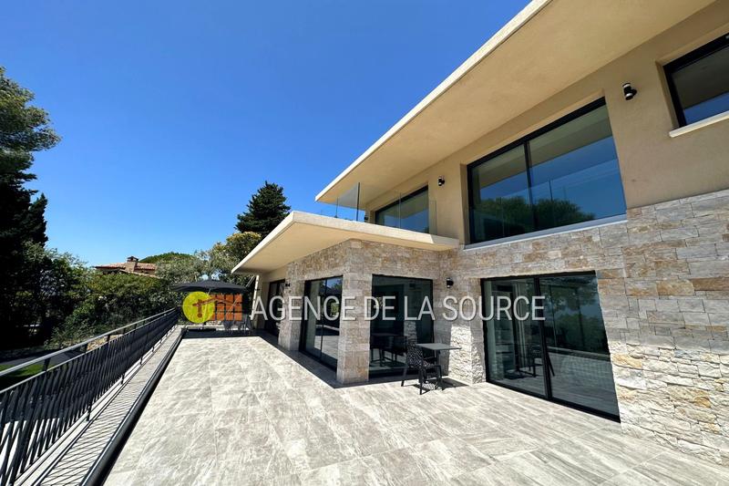 Villa - 390 m² - 10 pièces