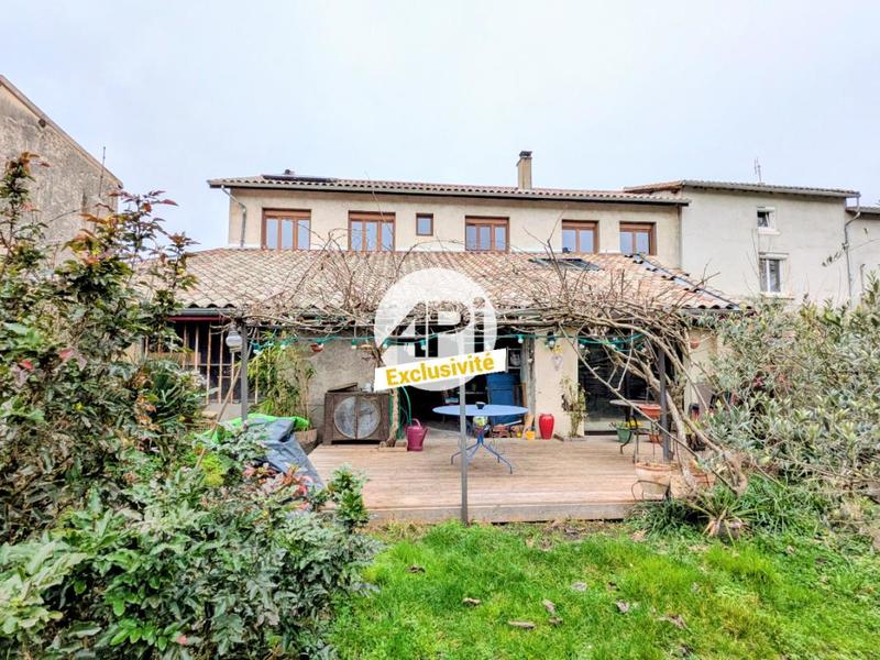 Maison de village - 150 m² - 4 pièces