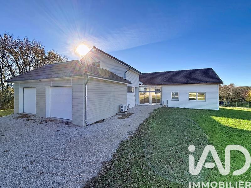 Maison - 191 m² - 5 pièces