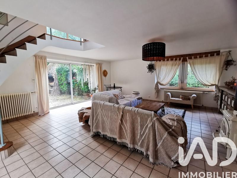 Maison - 130 m² - 8 pièces