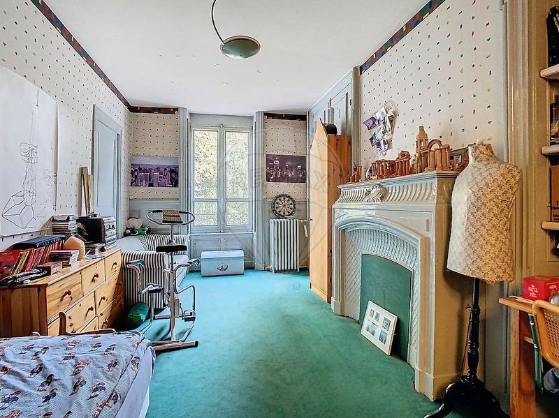 Appartement - 265 m² - 8 pièces