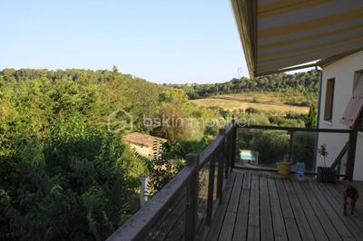 Maison - 350 m² - 15 pièces