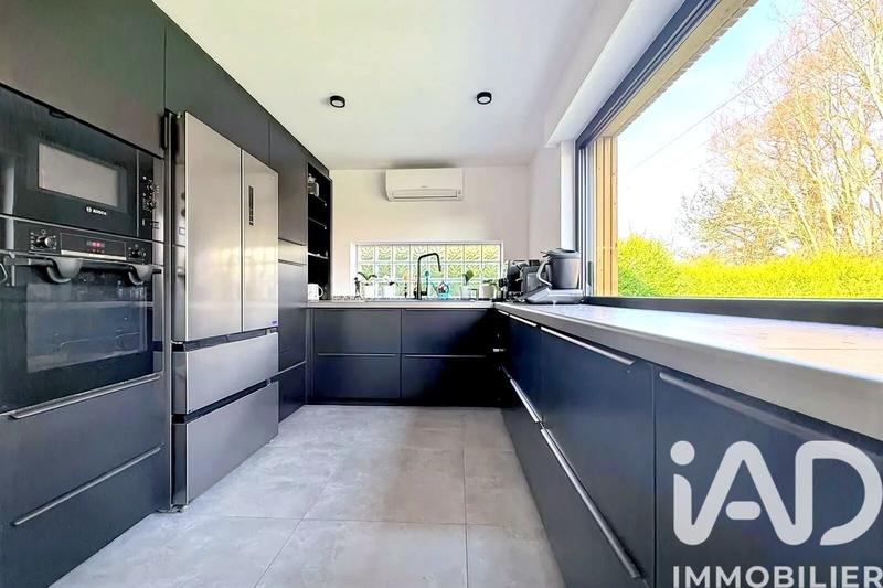 Maison - 140 m² - 5 pièces