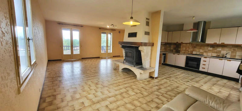 Maison - 148 m² - 7 pièces