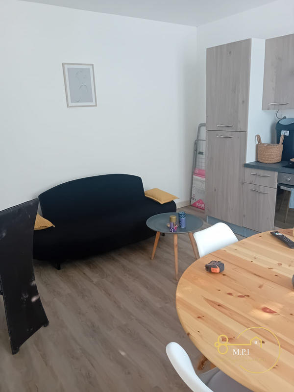 Maison - 158 m² - 10 pièces