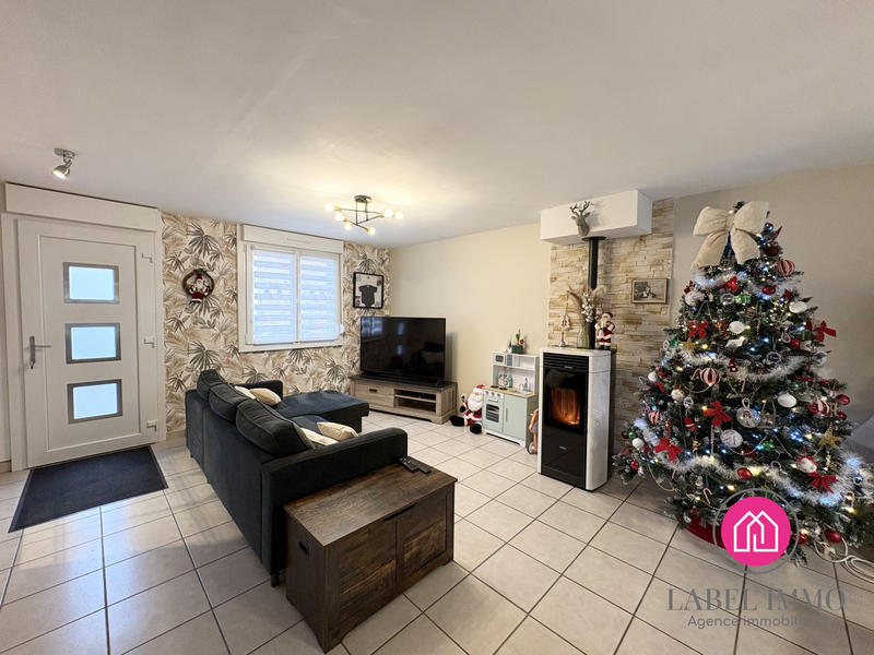 Maison traditionnelle - 84 m² - 5 pièces