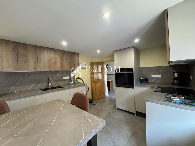 Maison - 150 m² - 6 pièces