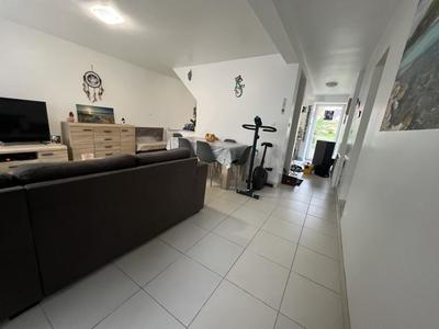 Maison - 90 m² - 6 pièces