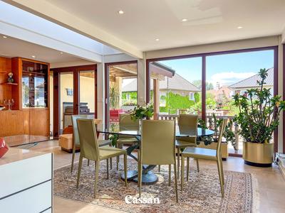 Maison - 194 m² - 7 pièces