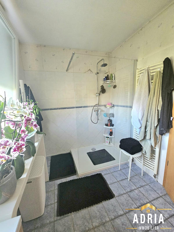 Maison - 162 m² - 7 pièces