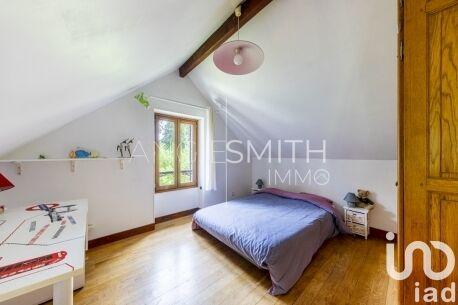 Maison - 223 m² - 10 pièces