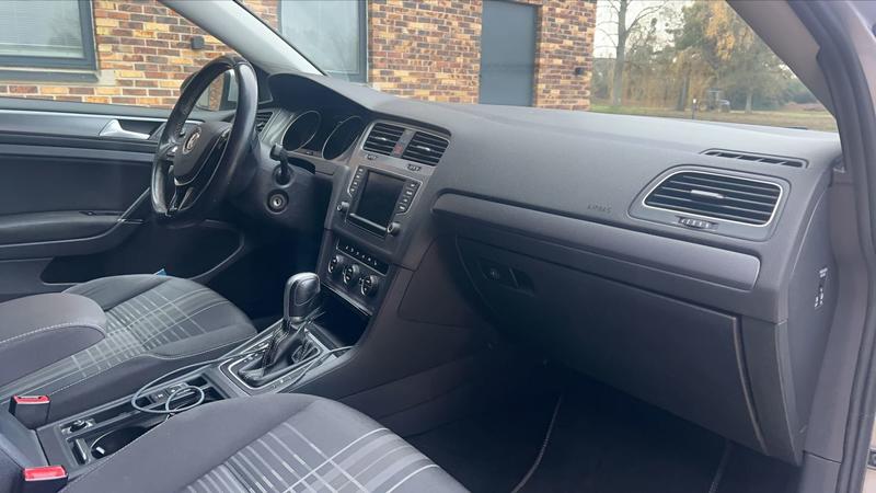 Volkswagen Golf VII 1.6 Tdi 110 Dsg7 Lounge - Automatique
