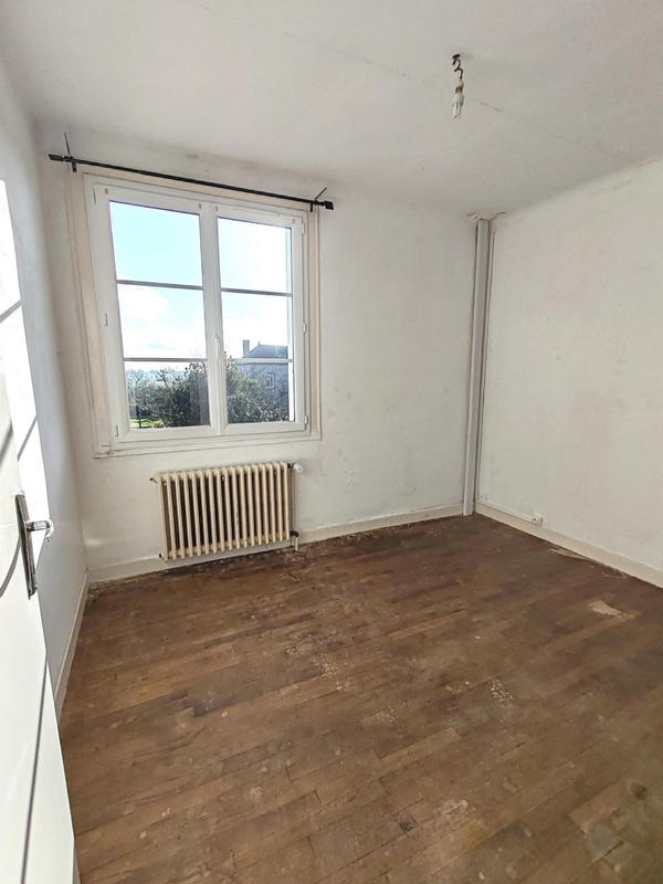 Maison - 134 m² - 8 pièces