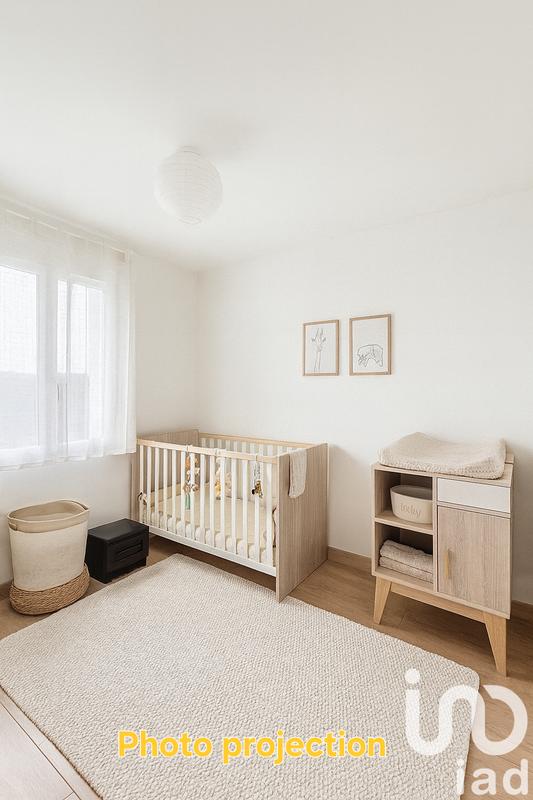 Maison - 80 m² - 4 pièces