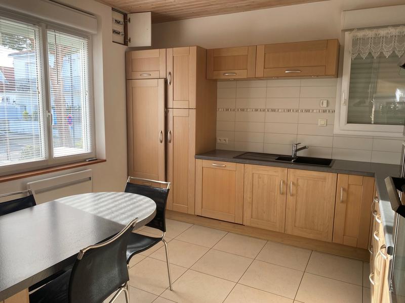 Maison - 64 m² - 5 pièces