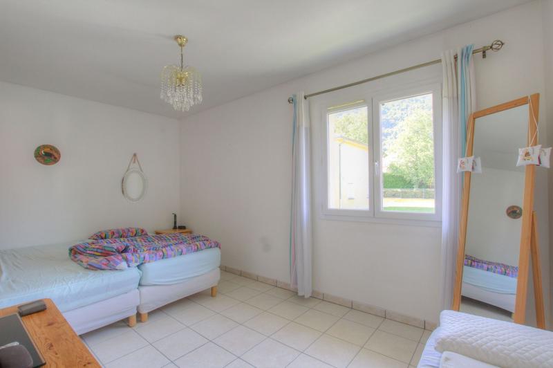Maison - 170 m² - 5 pièces