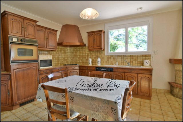 Maison - 159 m² - 6 pièces