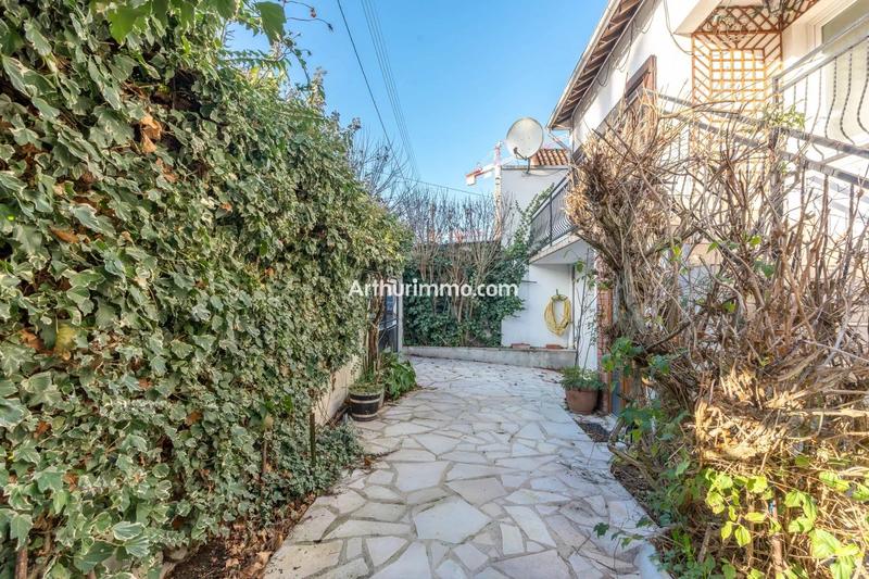 Maison - 150 m² - 7 pièces