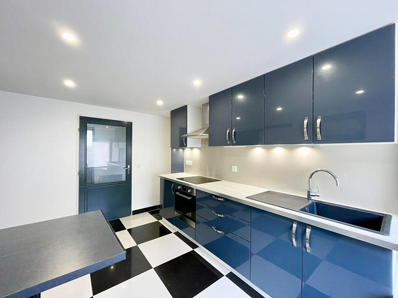 Maison de village - 95 m² - 4 pièces