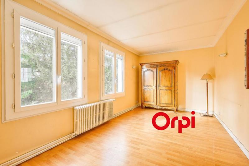 Maison - 110 m² - 6 pièces