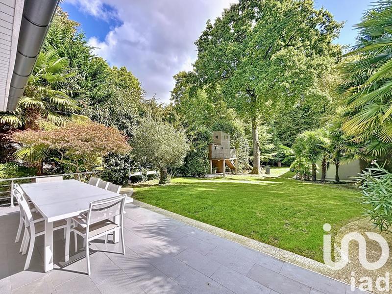 Maison - 165 m² - 7 pièces