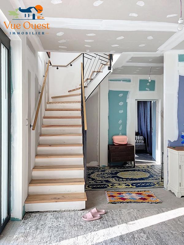 Maison - 96 m² - 4 pièces