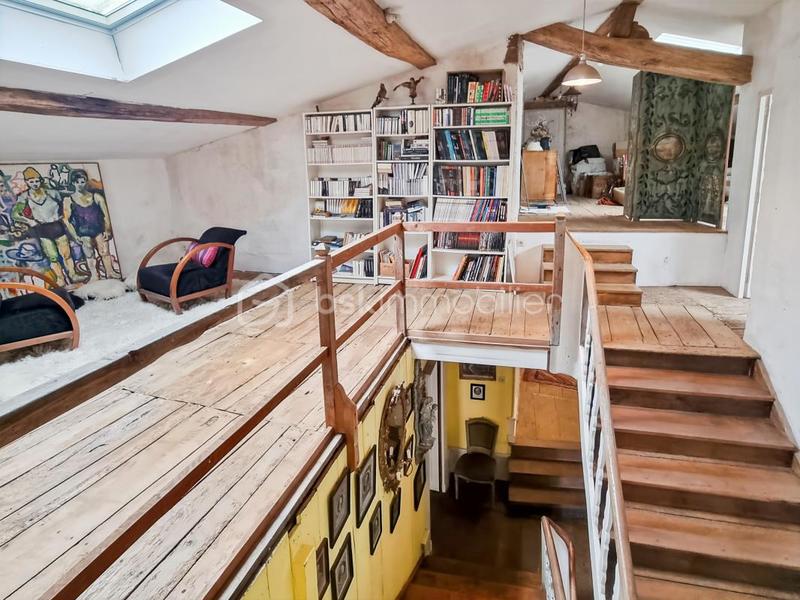 Maison en pierre - 560 m² - 11 pièces