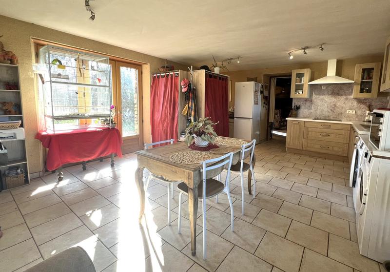 Maison - 145 m² - 8 pièces