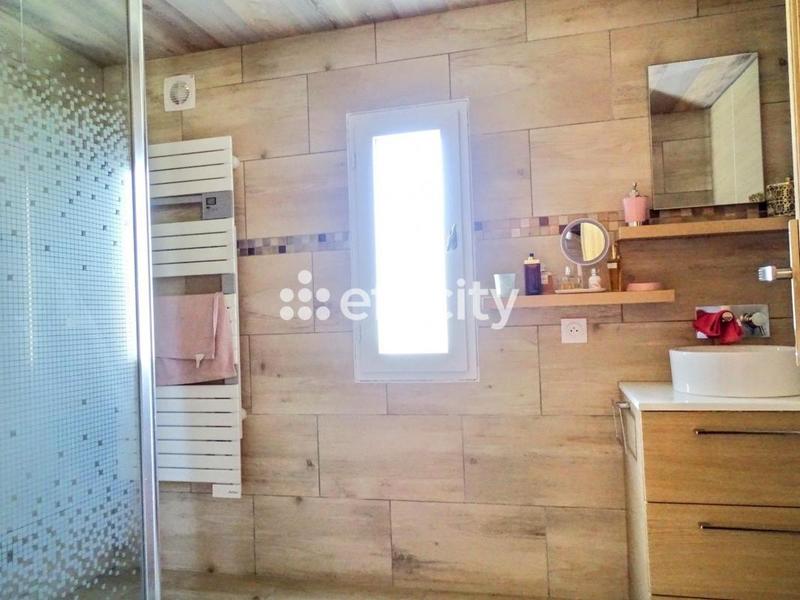 Maison - 68 m² - 3 pièces