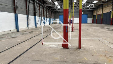 Entrepôt - 1 600 m²
