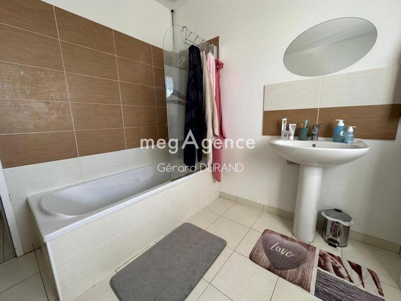 Maison - 102 m² - 4 pièces