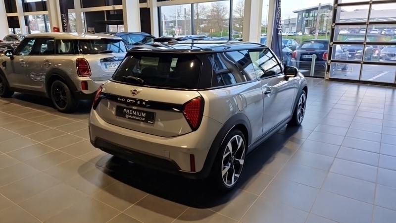 Mini Cooper F66 156 Ch Dkg7 c Classic