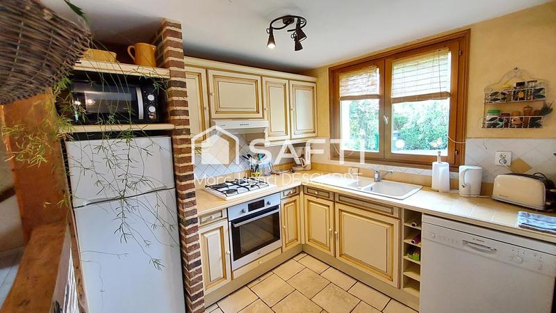 Maison - 95 m² - 6 pièces