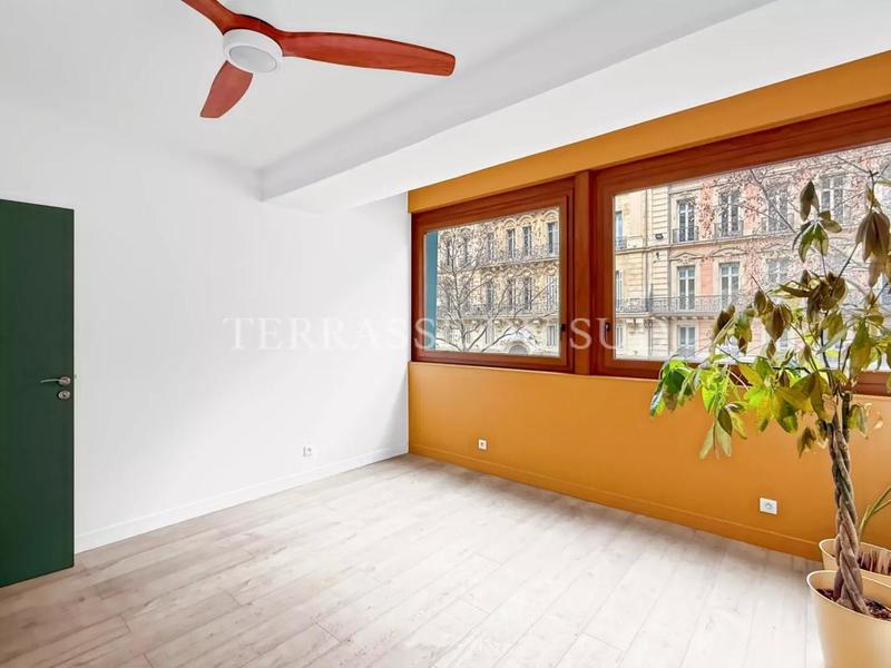 Bureau - 67 m² - 3 pièces