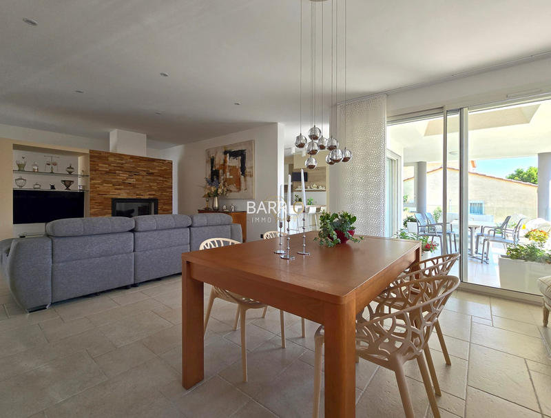 Villa - 165 m² - 5 pièces