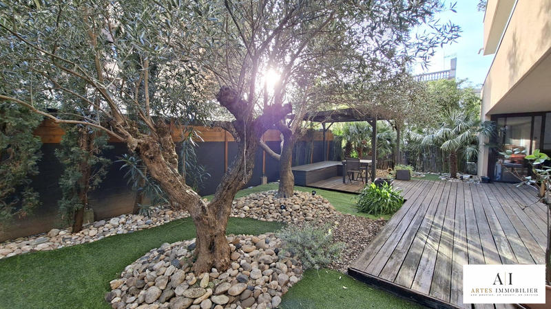 Appartement - 83 m² - 4 pièces