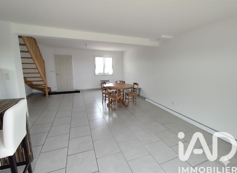 Maison - 90 m² - 5 pièces