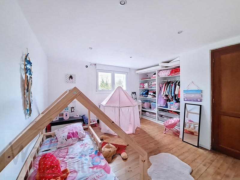 Maison - 151 m² - 7 pièces