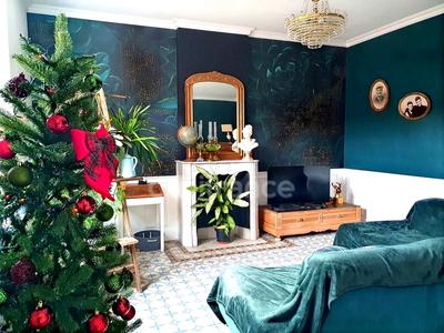 Fermette - 274 m² - 6 pièces