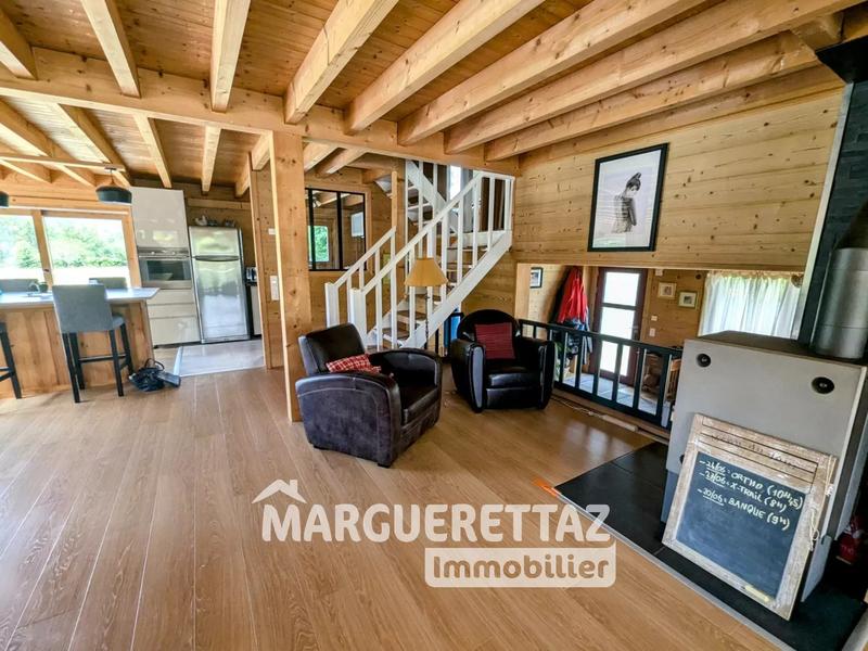 Maison - 237 m² - 7 pièces