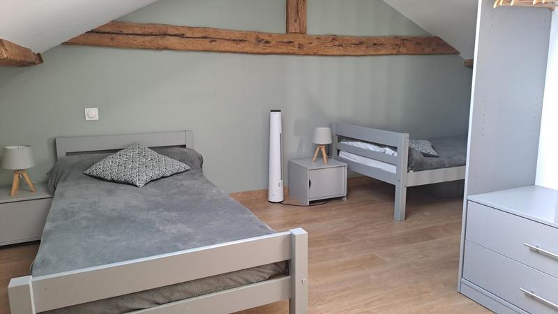 Maison - 242 m² - 9 pièces