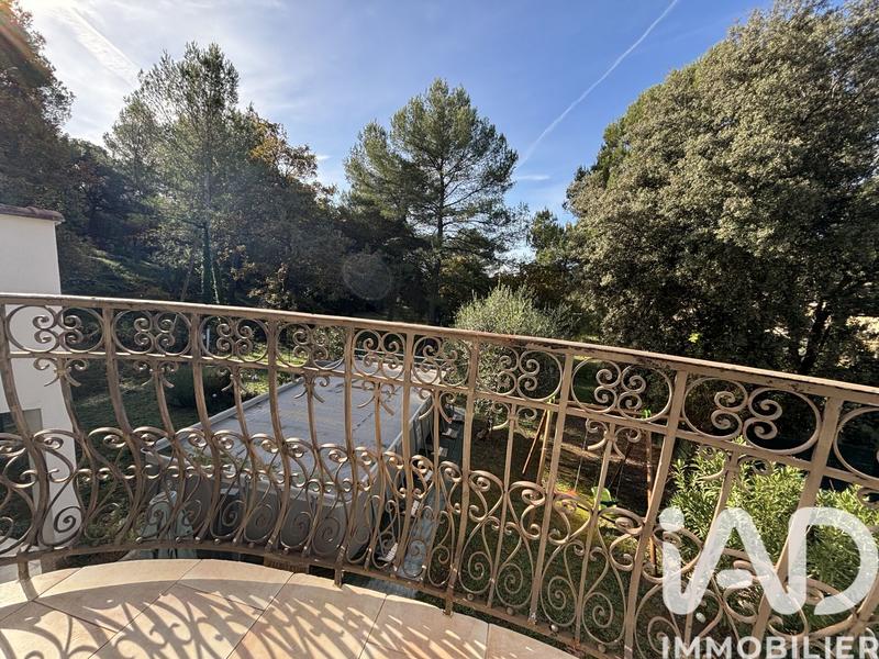 Maison - 152 m² - 4 pièces