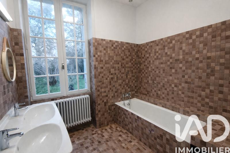 Maison - 138 m² - 5 pièces