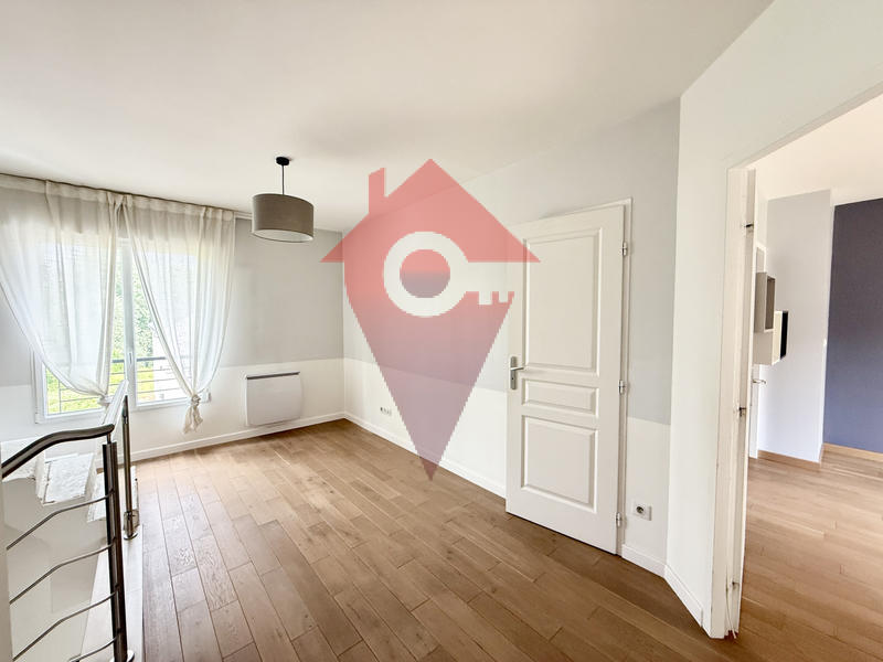 Maison - 160 m² - 7 pièces