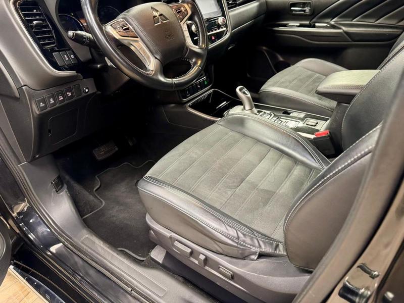 Mitsubishi Outlander Phev III (2) Twin Motor 4wd Intense My20