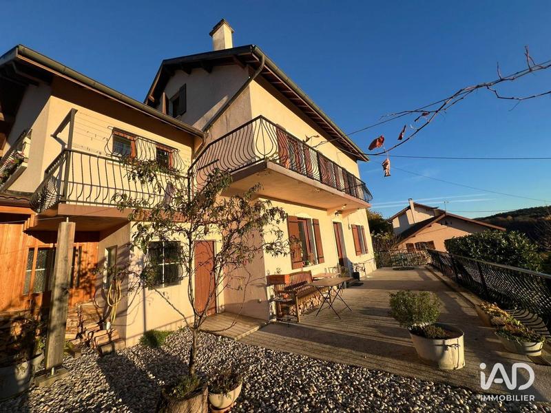 Maison - 155 m² - 5 pièces